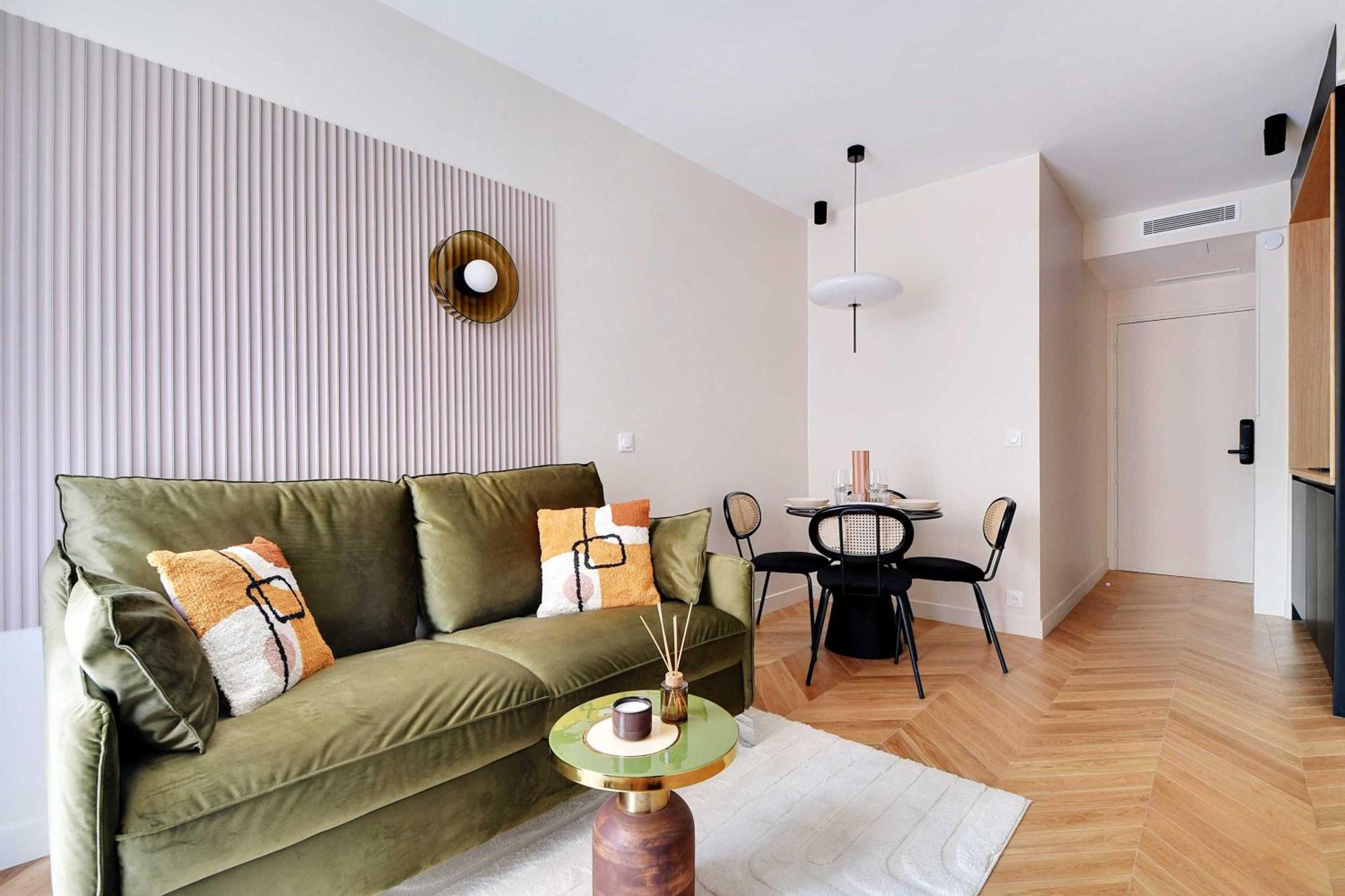 Whole House Near The Eiffel Tower Apartment